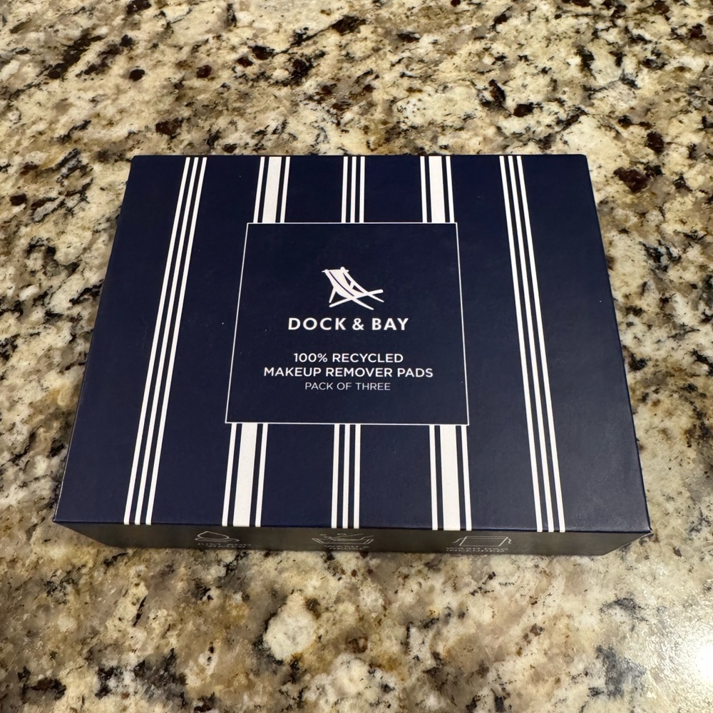 Dock & Bay Makeup Remover Pads - Navy
